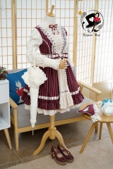 Fantastic Wind -The Little Shepherd Girl- Classic Vintage Lolita Jumper Dress