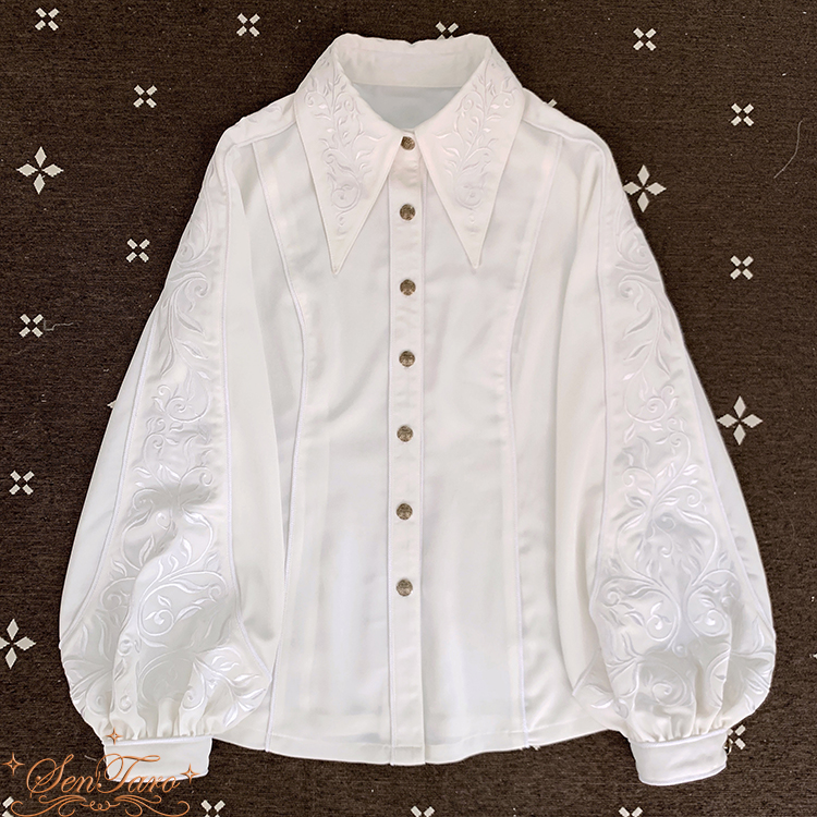 Sentaro Embroidered Pointed Collar Long Sleeves Ouji Lolita Blouse