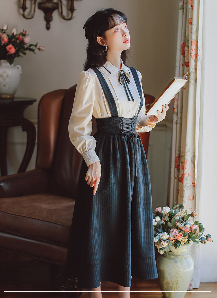 Vintage European Maiden Lolita Blouse and Skirt Set