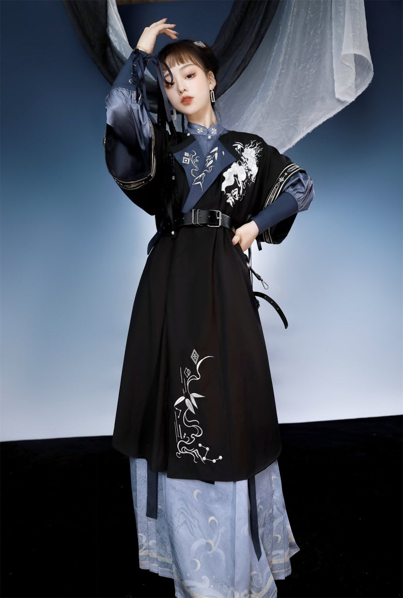 The Ancient Master of Sword Hanfu Style Qi Lolita Jacket, Blouse and Skirt